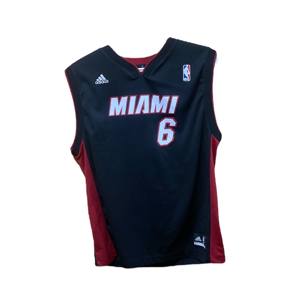 Basically new, Adidas Miami Heat Lebron jersey.